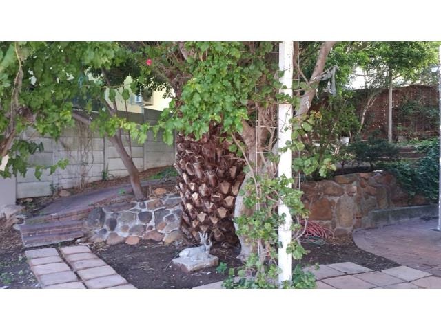 To Let 3 Bedroom Property for Rent in Devils Peak Western Cape